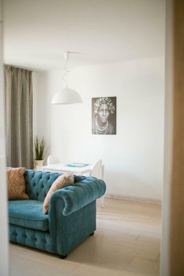 Flat White Apartament Pultusk Apartment Ngoại thất bức ảnh